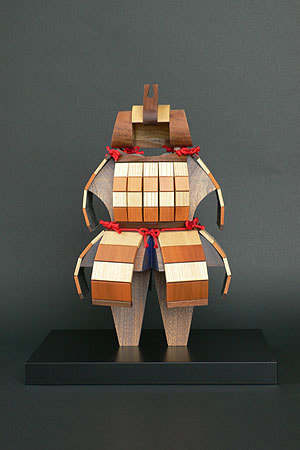 モダン木製五月人形