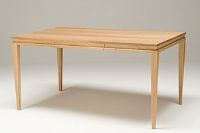 木製ダイニングテーブル